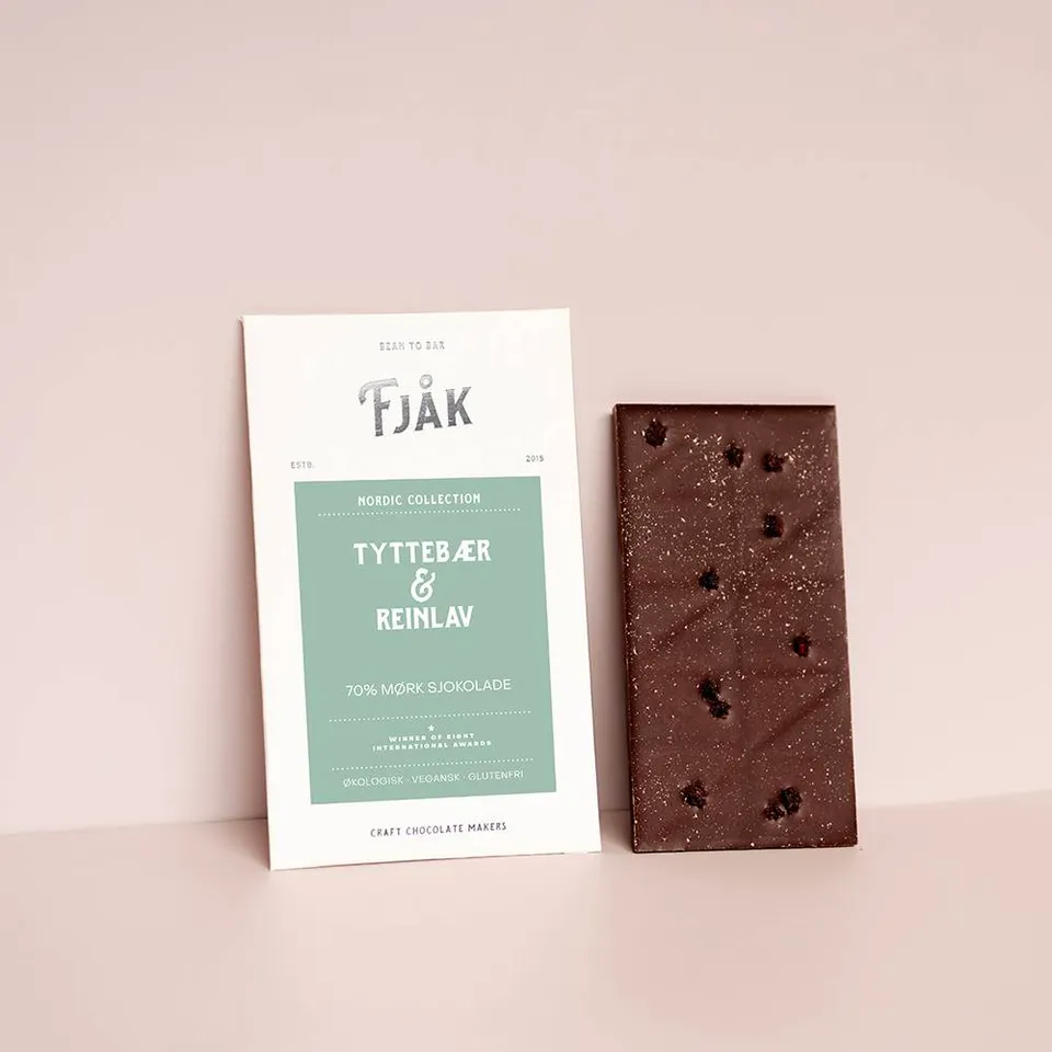 Fjåk Reindeer Moss & Lingonberry sjokoladeplate reinlav tyttebær