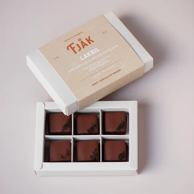 Fjåk Licorice Caramels 45% Haiti melkesjokolade lakris
