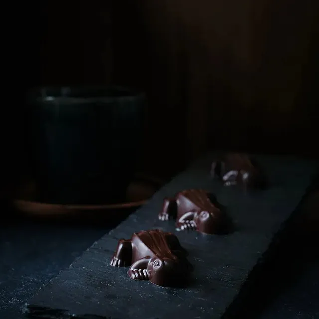 Trondheim Sjokolade Sjokoladefrosk mørk sjokolade
