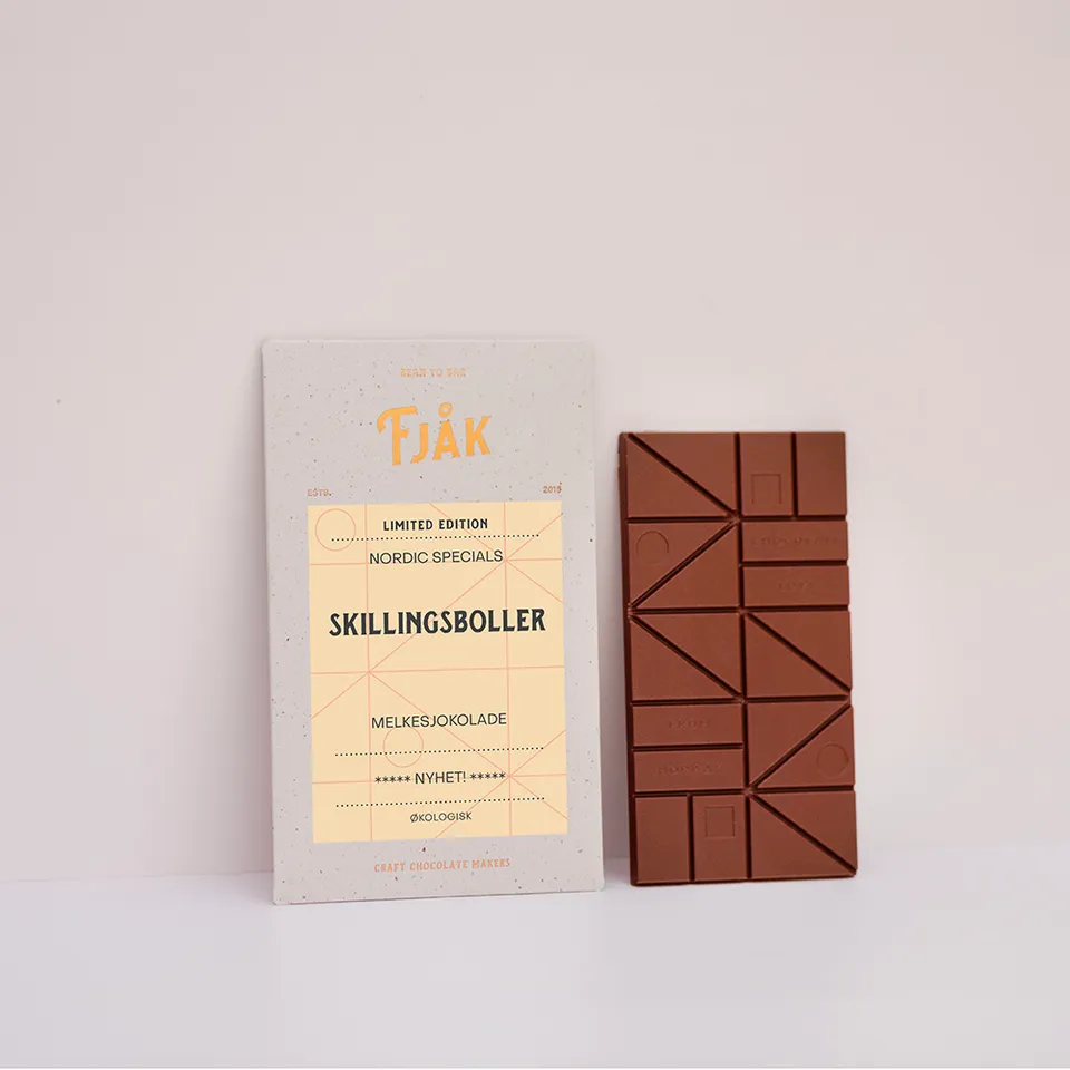 Fjåk Chocolate Cinnamon Roll melkesjokolade kanel